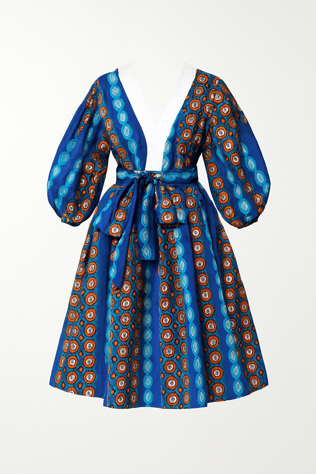 Vestido midi com mangas bufantes e um decote em V